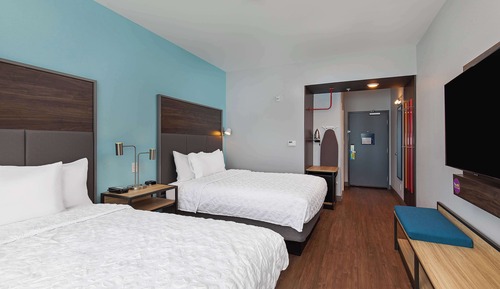 Chambre, 2 grands lits