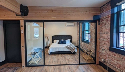 Appartement Luxe, 1 très grand lit, cheminée