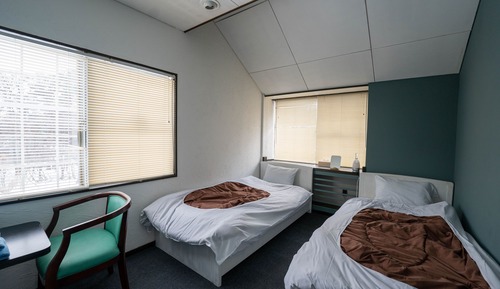 Chambre avec lits jumeaux (A)