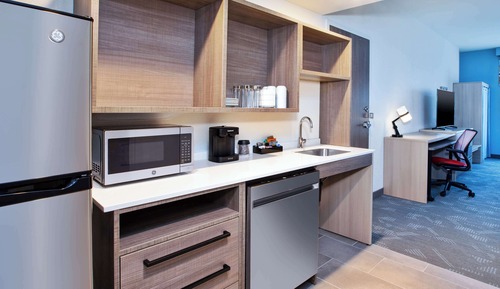 Suite Studio, 1 très grand lit, accessible aux personnes à mobilité réduite, baignoire