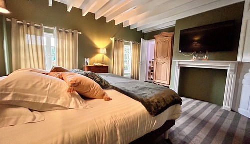 Chambre Confort Double ou avec lits jumeaux