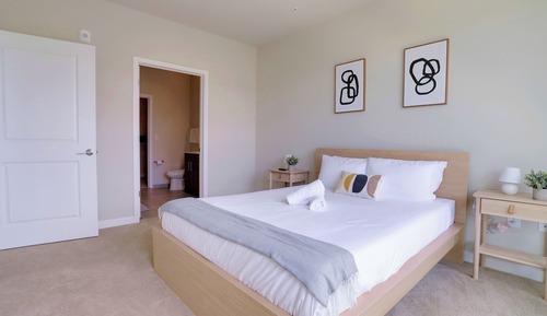 Appartement Affaires, 2 chambres, balcon