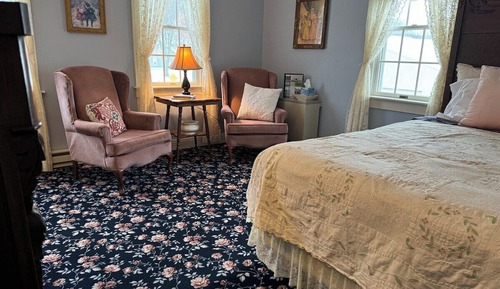 Chambre, 1 grand lit, accessible aux personnes à mobilité réduite, salle de bains privée