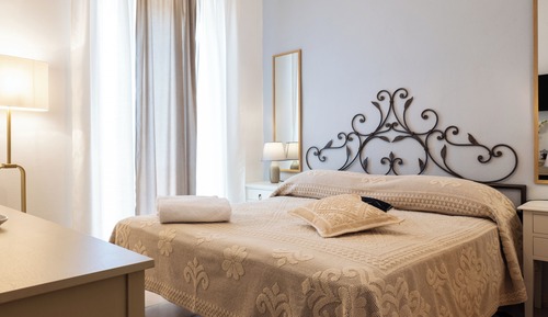 Chambre Classique Double ou avec lits jumeaux, vue mer