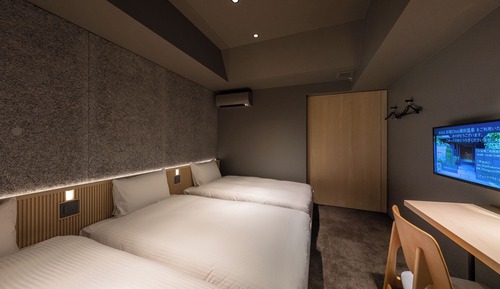 Chambre avec lits jumeaux, non-fumeurs (A Room)