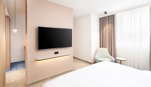 Suite Junior, 1 très grand lit et 1 canapé-lit, non-fumeurs, vue ville