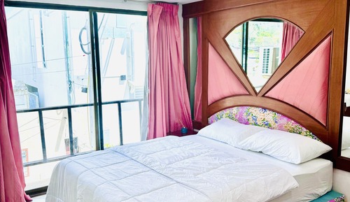 Chambre Affaires, 1 très grand lit