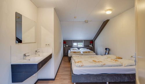 Chambre Quadruple, plusieurs lits