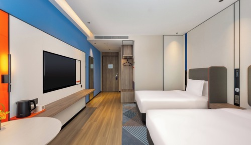 Chambre Standard, 2 lits doubles, vue ville
