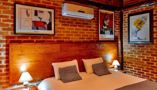 Cottage Premium