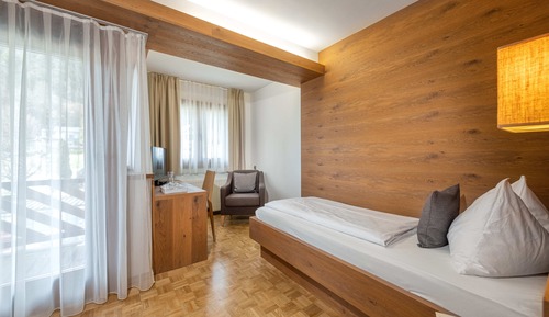 Chambre Double, vue montagne