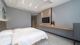 Luxury Room, 1 Queen Bed