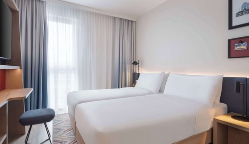 Chambre Supérieure, 1 très grand lit
