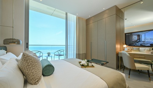 Suite, 1 très grand lit, vue mer
