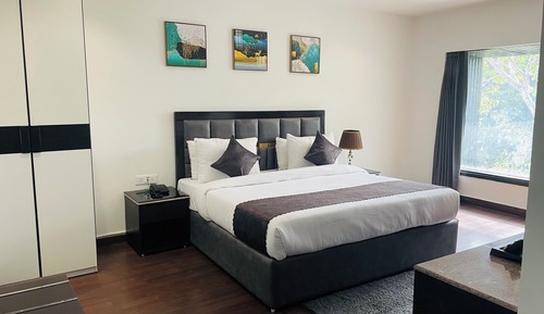 Superior Room with City View