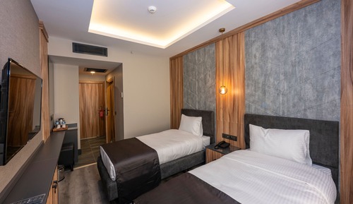 Chambre Standard, 2 lits une place, accès piscine, vue ville