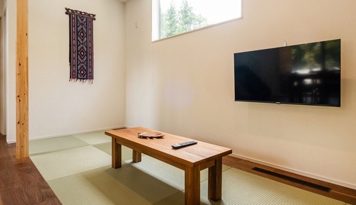 Chambre, non-fumeurs (Large Maisonette with open-air bath)