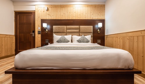 Basic Double Room