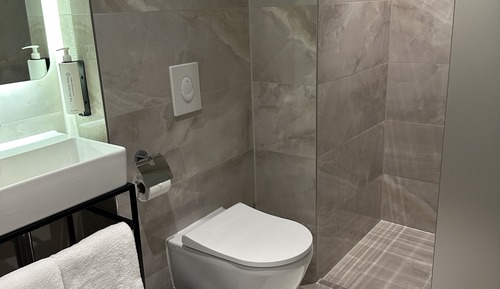 Chambre Double (no window)