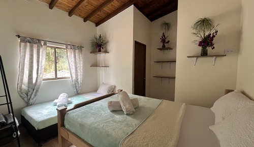 Chambre Confort, plusieurs lits, côté montagne