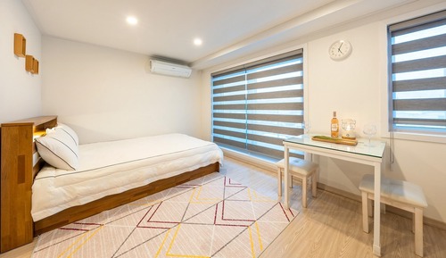 Chambre, 1 chambre (203)