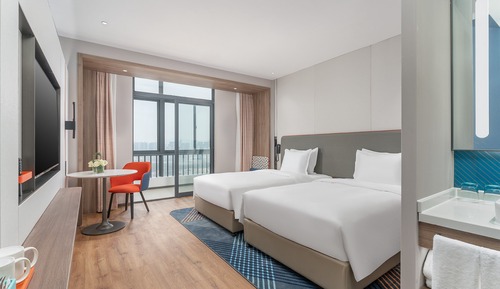 Chambre Standard, 2 lits doubles, balcon