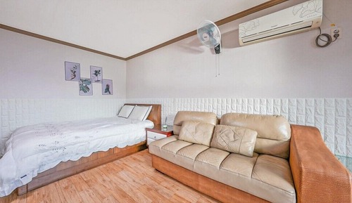 Chambre (103)