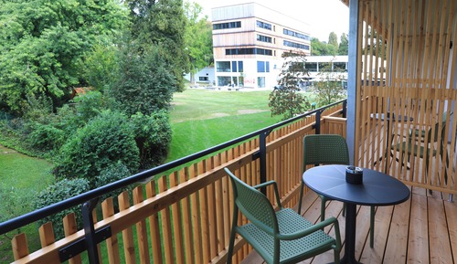 Chambre Double Deluxe, 1 très grand lit, balcon