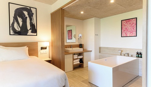 Suite, 1 chambre, balcon