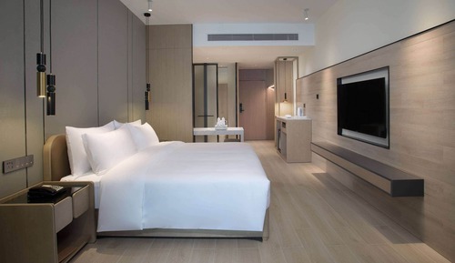Chambre, 1 très grand lit, non-fumeurs, vue mer