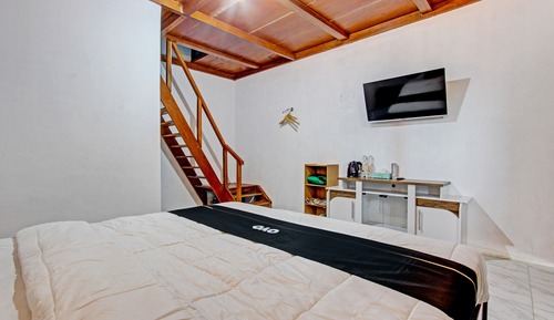 Villa Deluxe