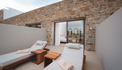 Superior Suite Garden View with Private Pool