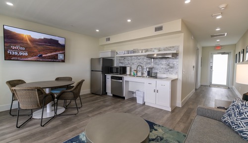 Deluxe Suite, Balcony, Pet Friendly