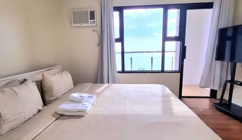 Appartement Supérieur, 1 très grand lit et 1 canapé-lit, climatisation, vue baie