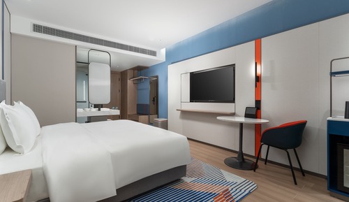 Chambre, 1 très grand lit, accessible aux personnes à mobilité réduite