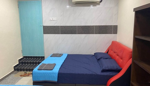Chambre Triple, salle de bains privée