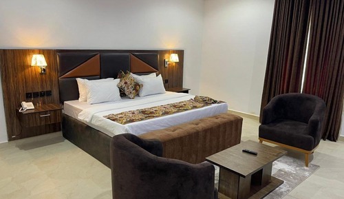 Suite Exclusive