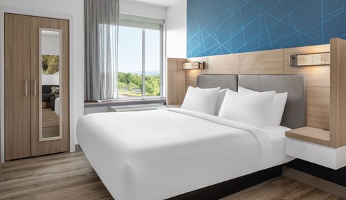 Suite, 1 très grand lit (Hearing Accessible)