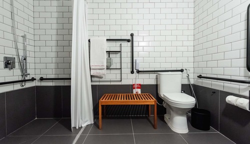 Chambre Standard, 1 lit double, accessible aux personnes à mobilité réduite (Accessible)