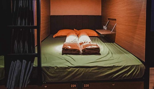 Chambre Double Économique, dortoir mixte