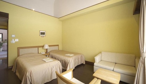 Chambre avec lits jumeaux