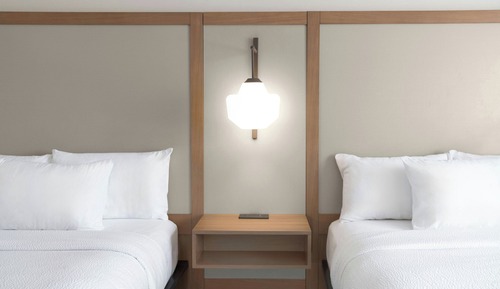 Chambre, 2 grands lits