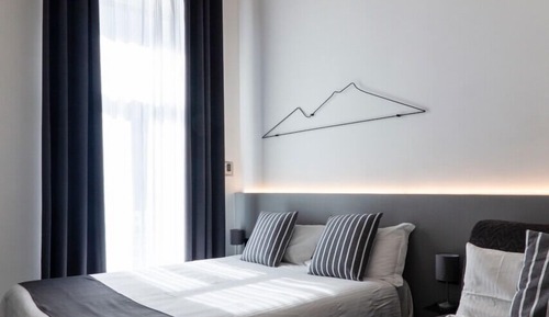 Suite Luxe, 1 grand lit et 1 canapé-lit, non-fumeurs, balcon