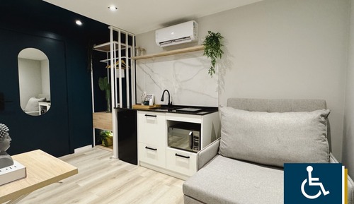 Studio, accessible aux personnes à mobilité réduite