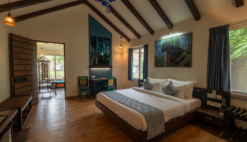 Cottage Luxe