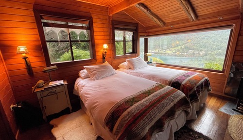 Chambre Standard Double ou avec lits jumeaux, salle de bains privée, vue fleuve