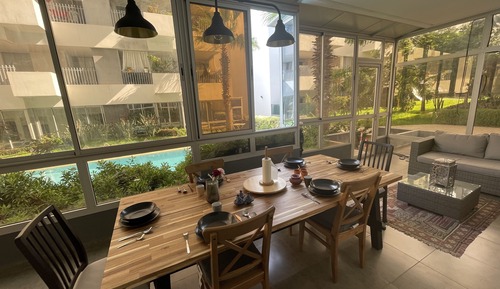 Appartement Élite, 3 chambres, accessible aux personnes à mobilité réduite, accès piscine