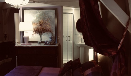 Chambre Romantique Double ou avec lits jumeaux