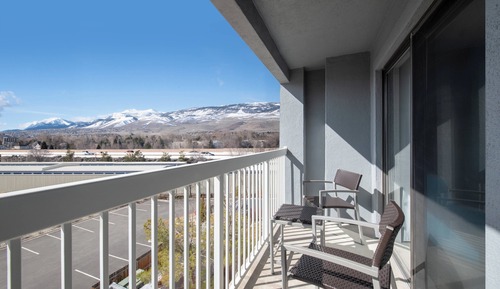 Chambre, 2 grands lits, balcon