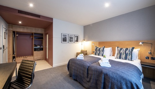 Chambre Ville avec lits jumeaux, 2 lits une place